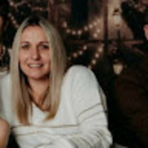 Meet your Posher, Joni